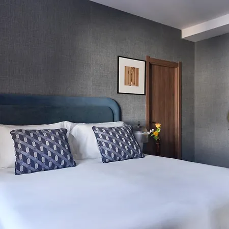 アパートホテル Seda Residences グラナダ