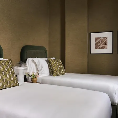 アパートホテル Seda Residences グラナダ